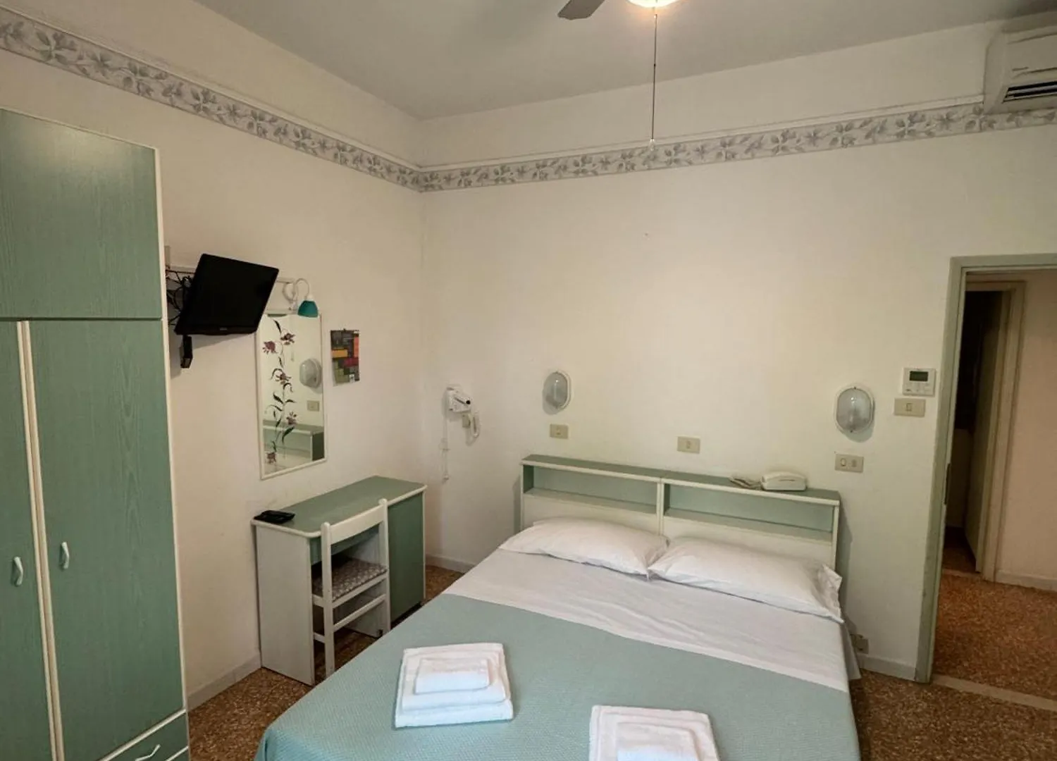 Hotel Urania Nuova Gestione Rímini