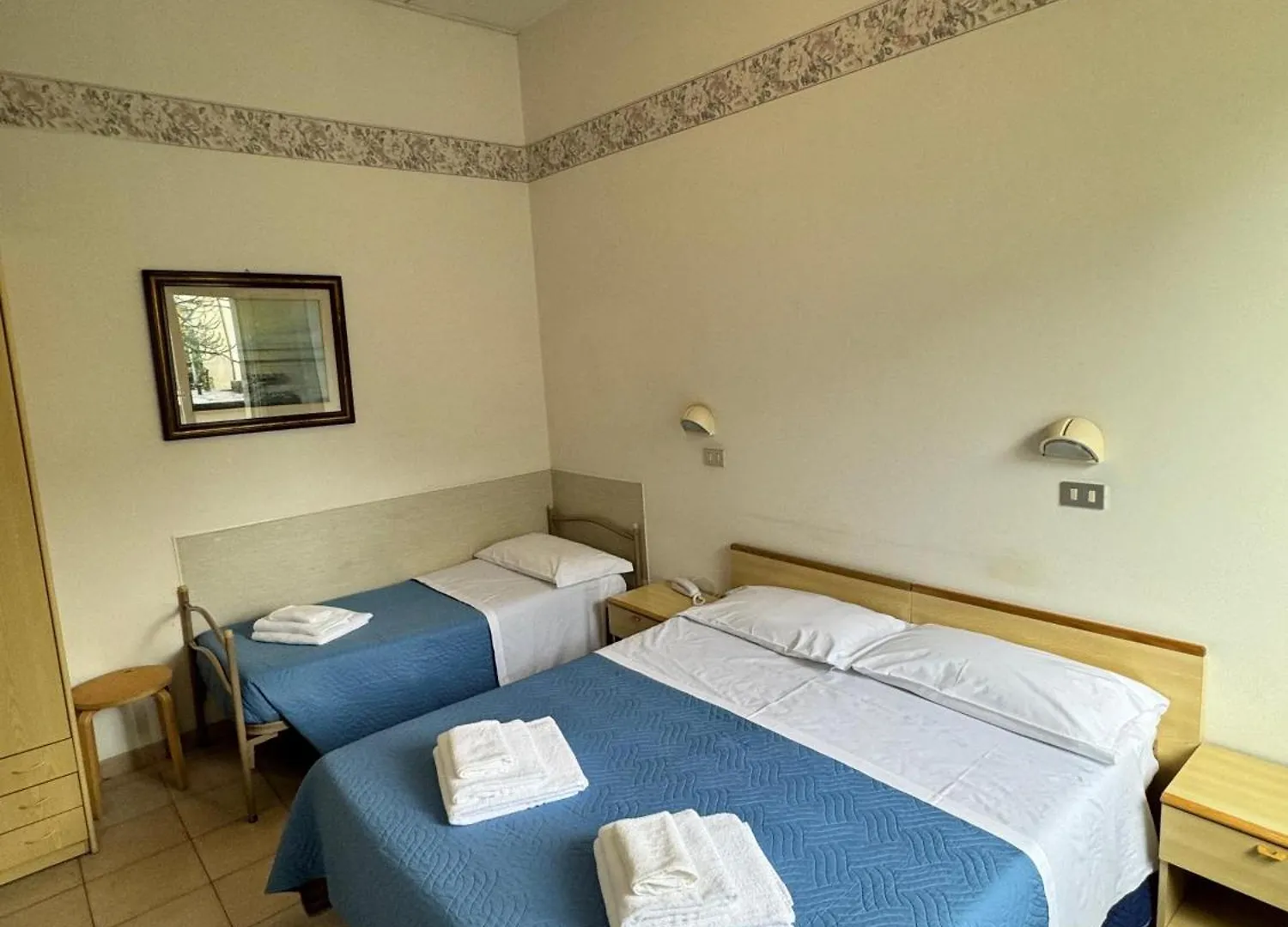 Hotel Urania Nuova Gestione Римини