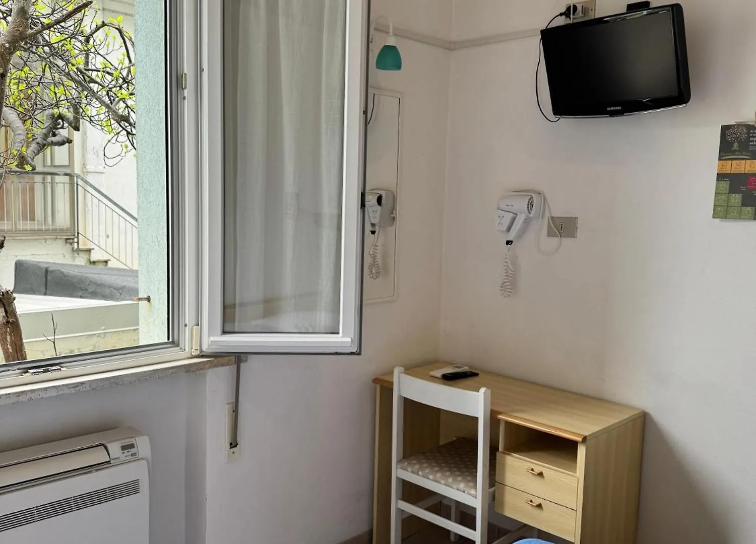 Hotel Urania Nuova Gestione Rimini 3*,